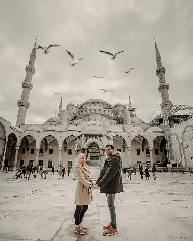 Read more about the article Honeymoon Photo shoot in Istanbul